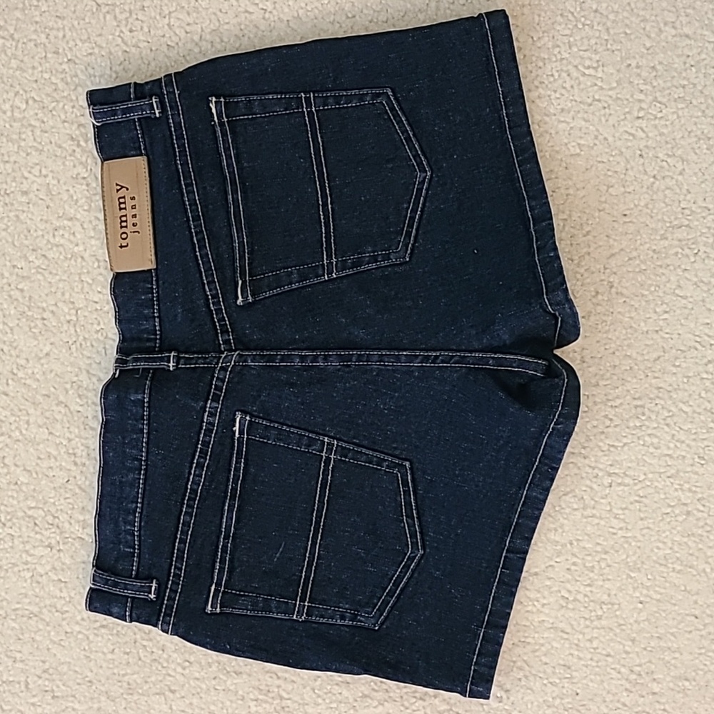 Tommy Hilfiger Blue Jean Shorts Classic Design - Picture 2 of 2